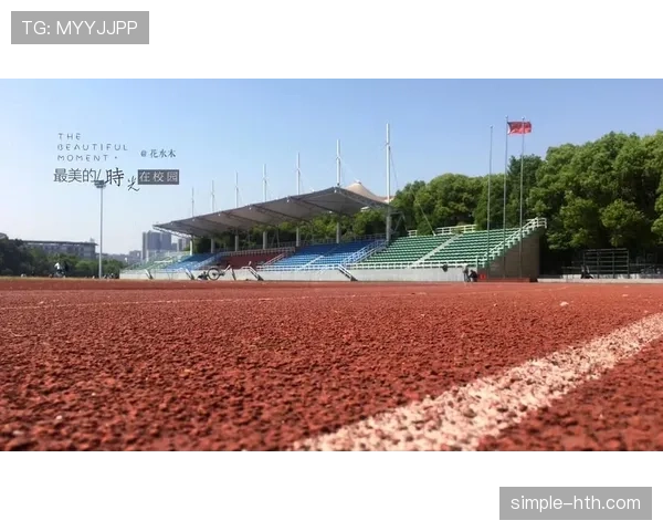 霍伊别尔华丽转身:从丹麦赛场到欧冠舞台,职业新篇章再度启航 霍伊别尔华丽转身:从丹麦赛场到欧冠舞台,职业新篇章再度启航