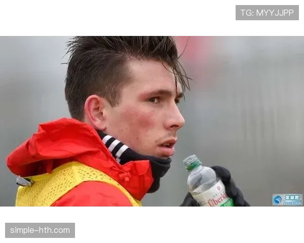 霍伊别尔深度融入热刺战术体系，攻防枢纽作用凸显