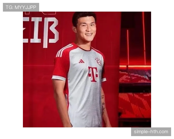 金玟哉德甲冠军贡献：防守稳健助力球队登顶